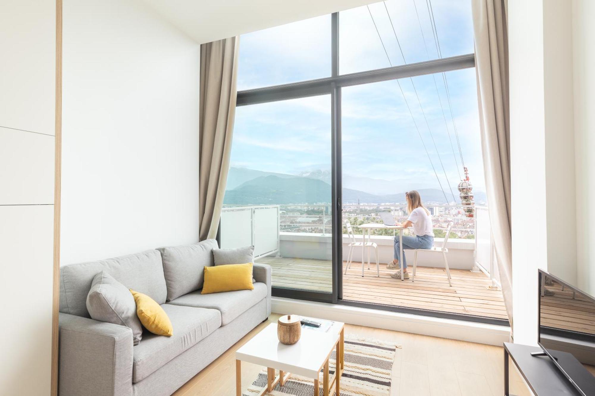 The Babel Community Hotel - Grenoble Bastille Exterior photo